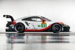 Porsche 911 RSR 2017 года